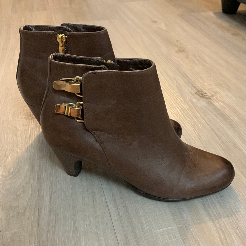 Sam Edelman Marmont Leather Gold Buckled Ankle Boots- Brown (5)
